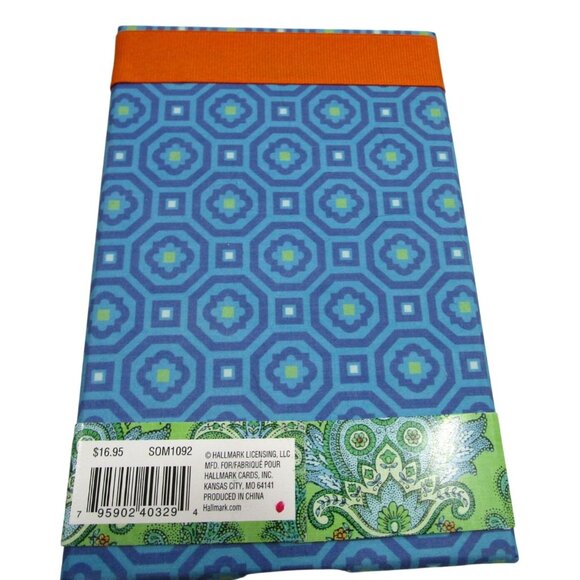 Hallmark Signature Memo Holder With 60 Sheets & Decorative Box With Ribbon - Picture 2 of 12